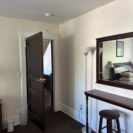 Victorian Palace- Mahogany Room شرق اورانج المظهر الخارجي الصورة